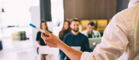 Congé de formation syndicale : le salarié est-il rémunéré ?