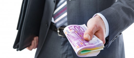 Mécénat d’entreprise : déclaration des dons excédant 10 000 €